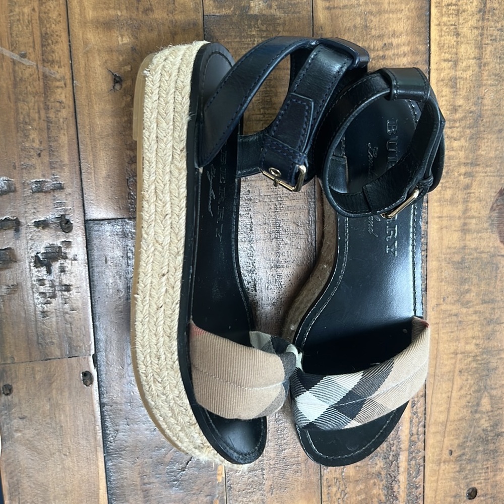 Burberry platform sandals - Picture 3 of 4